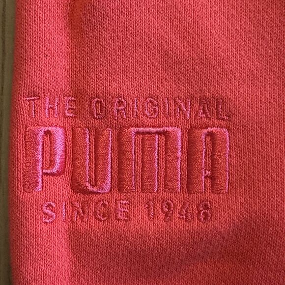 Rare  Unisex Puma Sweatshirt Size XXS (Runs Very Large) - Picture 5 of 13